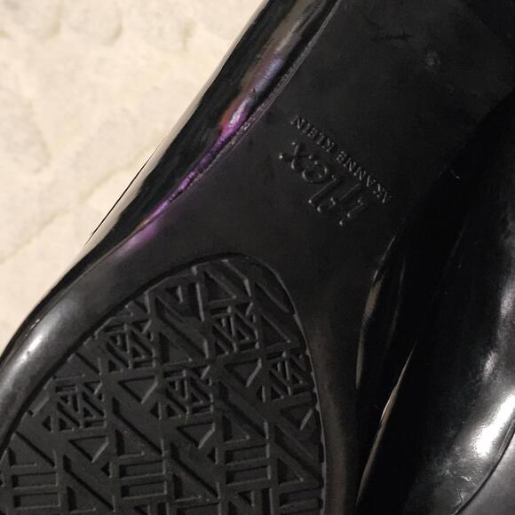 Anne Klein iflex Black Crocodile Embossed Patent Leather Pointed Kitten Heels 7 - Picture 9 of 9